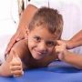 Enfant Massage Ayurvéda Kéra Bali